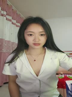 与成都的高挑妹子约啪，四川人不只吃得辣连妹子也长得辣~